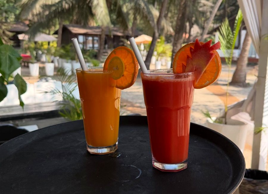 Fresh juices at Mamagoa Resort
